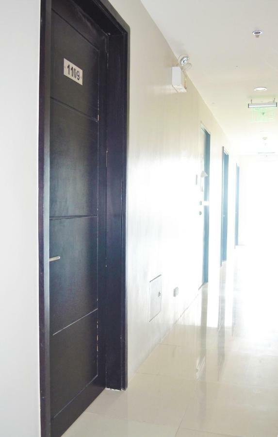 Unit 1109 Cityscape Residences Bacolod Exterior foto